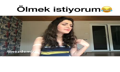 Annelerin Habersizce Çamaşır Yıkaması 