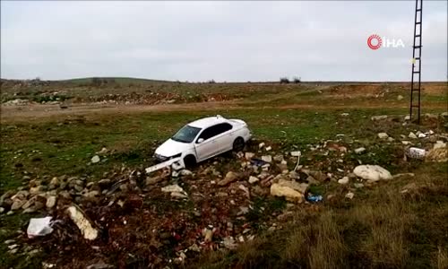 Lastiği patlayan otomobil takla attı, emniyet kemeri sayesinde ölümden döndü