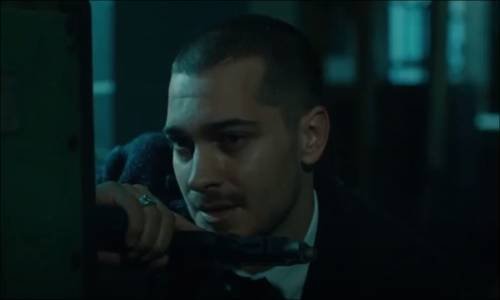 İçerde 6. Bölüm Al Bakalım Şemsiyeyi Kebapçı