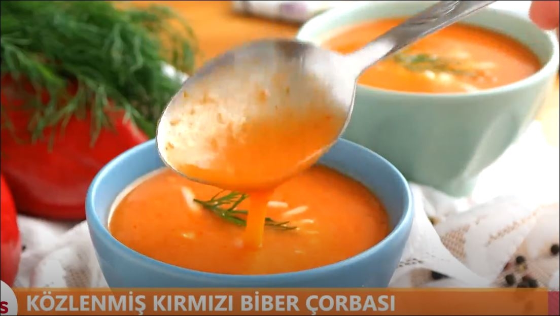 Közlenmiş Kırmızı Biber Çorbası