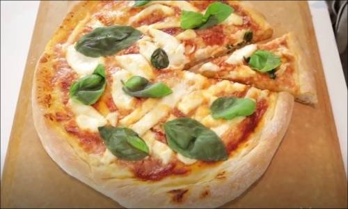 Ev Yapımı Pizza Tarifi 